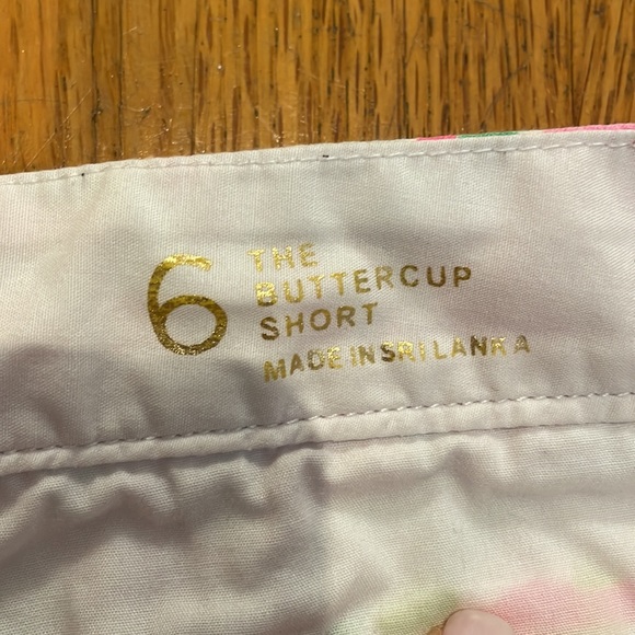 Lily Pulitzer Scalloped Shorts - Picture 2 of 3